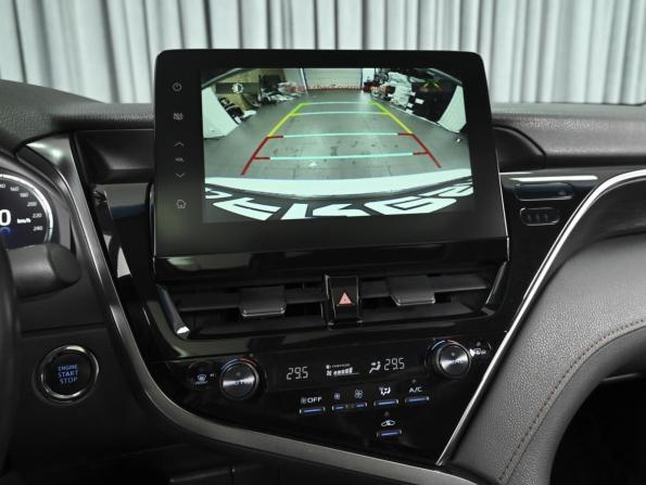 Toyota Camry VIII (XV70) Рестайлинг с пробегом 2023 года, цена 3 509 000 рублей, 59784 км, седан, Автокод Объявления