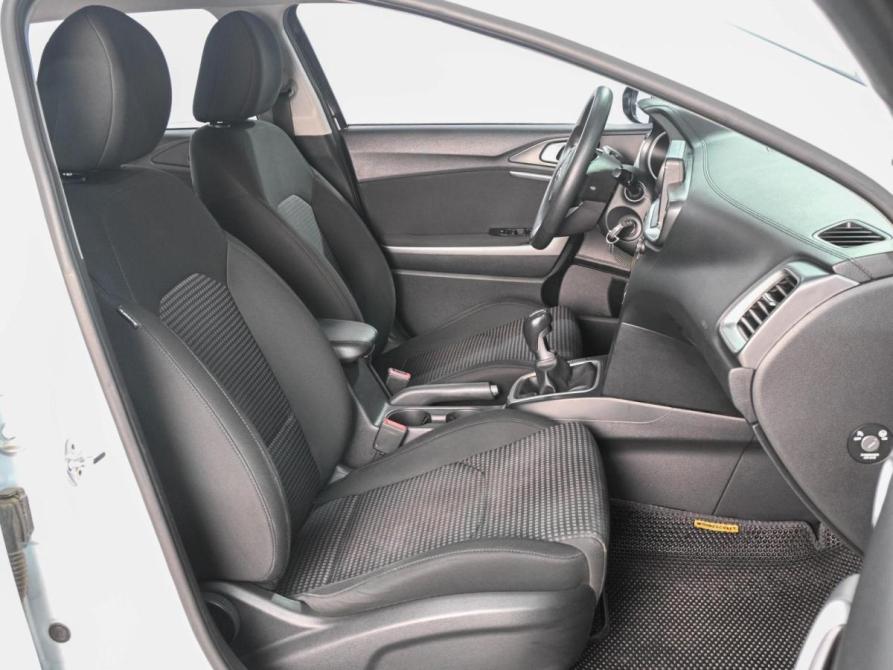 Kia Ceed III Ростов-на-Дону  - изображение 8