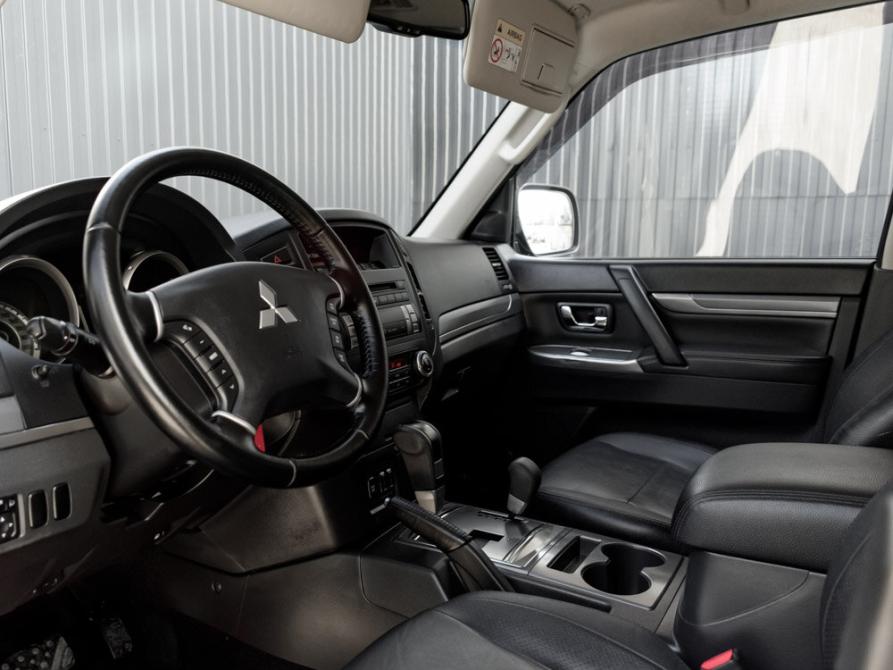 Mitsubishi Pajero IV Рестайлинг 1 Екатеринбург  - изображение 11