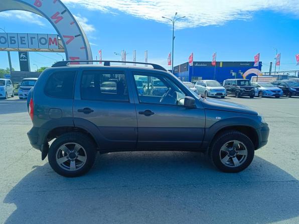 Chevrolet Niva I Рестайлинг с пробегом 2020 года, цена 804 995 рублей, 109632 км, внедорожник, Автокод Объявления