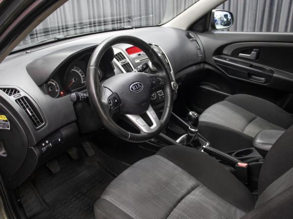 Kia Ceed I Рестайлинг с пробегом 2011 года, цена 649 000 рублей, 272000 км, хэтчбек, Автокод Объявления