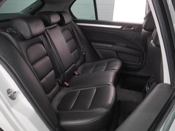 Skoda Superb II Рестайлинг с пробегом 2014 года, цена 1 060 000 рублей, 168362 км, лифтбек, Автокод Объявления