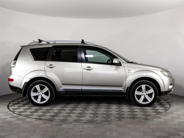 Mitsubishi Outlander II с пробегом 2007 года, цена 949 000 рублей, 347202 км, внедорожник, Автокод Объявления