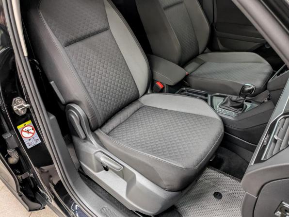 Volkswagen Tiguan II с пробегом 2019 года, цена 2 800 000 рублей, 49000 км, внедорожник, Автокод Объявления