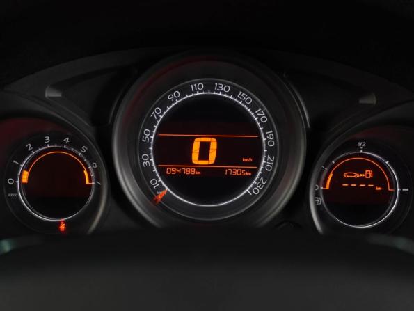 Citroen C4 II с пробегом 2015 года, цена 894 000 рублей, 94788 км, седан, Автокод Объявления