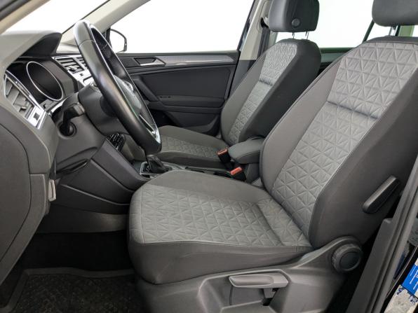 Volkswagen Tiguan II Рестайлинг с пробегом 2020 года, цена 3 200 000 рублей, 66400 км, внедорожник, Автокод Объявления