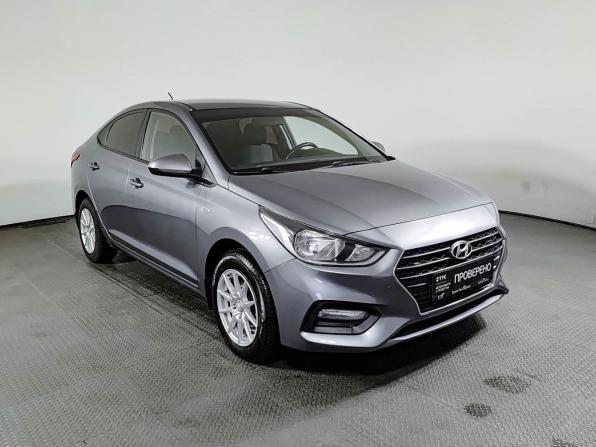 Hyundai Solaris II с пробегом 2017 года, цена 1 450 000 рублей, 60000 км, седан, Автокод Объявления