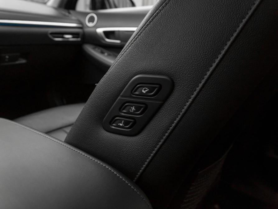 Hyundai Sonata VIII (DN8) Москва  - изображение 19