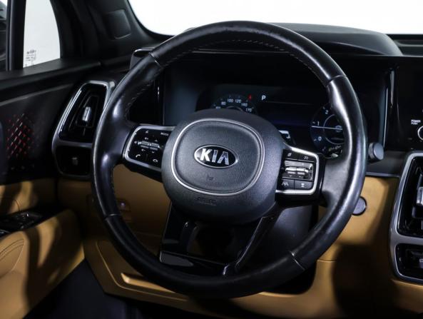 Kia Sorento IV с пробегом 2020 года, цена 3 390 000 рублей, 137000 км, внедорожник, Автокод Объявления