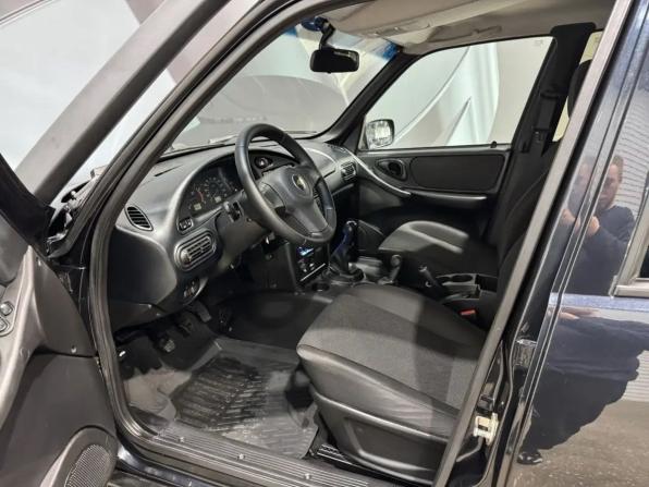 Chevrolet Niva I Рестайлинг с пробегом 2016 года, цена 649 000 рублей, 124445 км, внедорожник, Автокод Объявления
