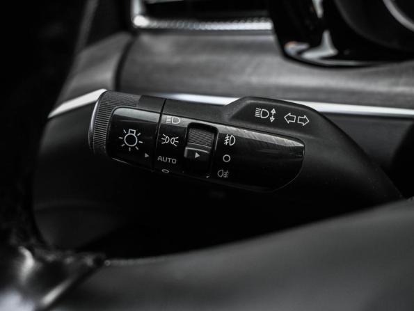 Kia K5 III с пробегом 2021 года, цена 2 939 000 рублей, 48899 км, седан, Автокод Объявления