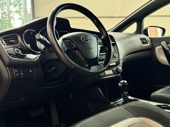 Kia Ceed II с пробегом 2013 года, цена 920 000 рублей, 206000 км, хэтчбек, Автокод Объявления