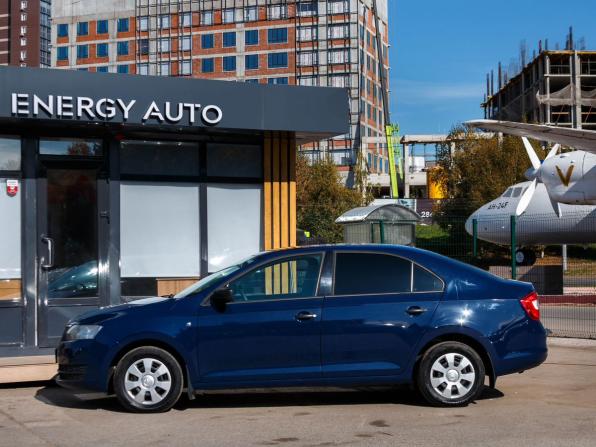 Skoda Rapid I с пробегом 2015 года, цена 870 000 рублей, 186393 км, лифтбек, Автокод Объявления