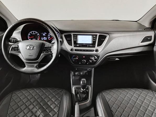Hyundai Solaris II с пробегом 2019 года, цена 1 220 000 рублей, 139424 км, седан, Автокод Объявления