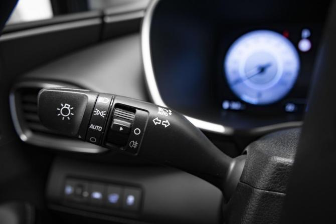 Hyundai Santa Fe IV Рестайлинг с пробегом 2022 года, цена 3 995 000 рублей, 67556 км, внедорожник, Автокод Объявления