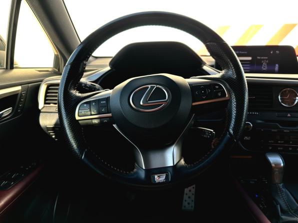 Lexus RX IV с пробегом 2017 года, цена 4 100 000 рублей, 90000 км, внедорожник, Автокод Объявления