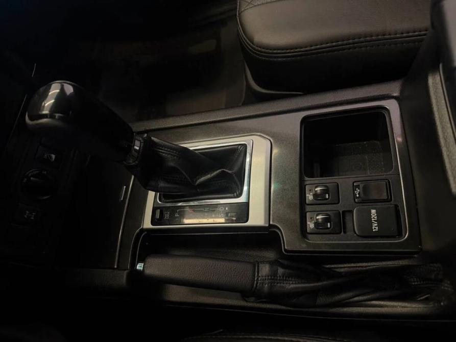 Toyota Land Cruiser Prado 150 Series Рестайлинг 1 Челябинск  - изображение 22