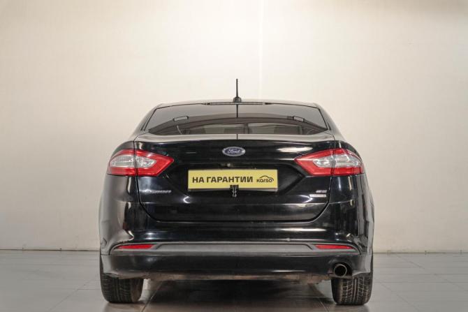 Ford Fusion (North America) II с пробегом 2016 года, цена 1 529 000 рублей, 240820 км, седан, Автокод Объявления