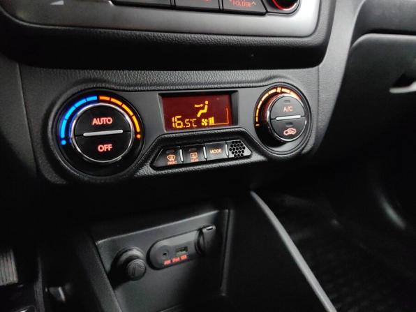 Kia Rio III с пробегом 2013 года, цена 748 000 рублей, 94554 км, седан, Автокод Объявления