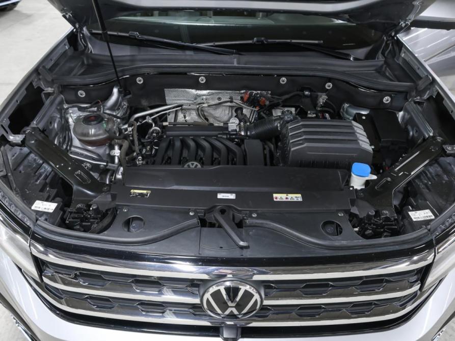 Volkswagen Teramont I Рестайлинг Москва  - изображение 9