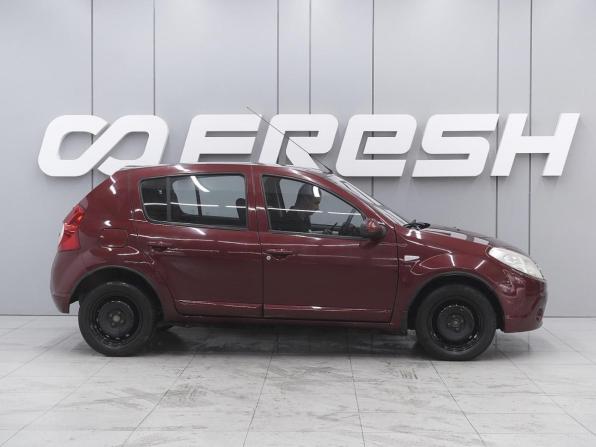 Renault Sandero I с пробегом 2011 года, цена 639 000 рублей, 200155 км, хэтчбек, Автокод Объявления