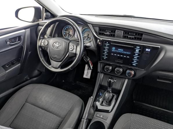 Toyota Corolla XI (E160 E170 E180) Рестайлинг 1 с пробегом 2018 года, цена 1 710 000 рублей, 160800 км, седан, Автокод Объявления
