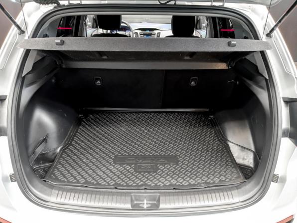 Hyundai Creta I с пробегом 2018 года, цена 1 600 000 рублей, 120587 км, внедорожник, Автокод Объявления
