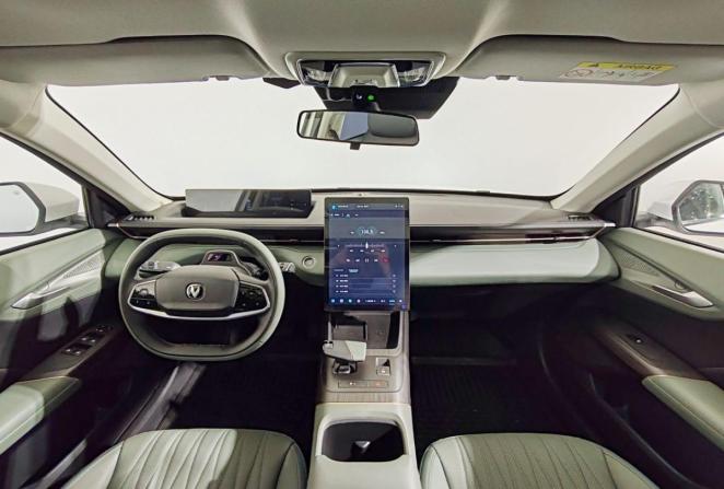 Changan Lamore с пробегом 2023 года, цена 2 290 000 рублей, 43885 км, седан, Автокод Объявления