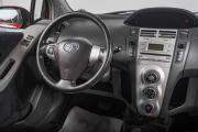 Toyota Yaris II Томск  - изображение 32