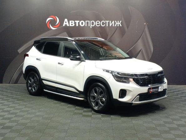 Kia Seltos I Рестайлинг с пробегом 2023 года, цена 2 590 000 рублей, 14771 км, внедорожник, Автокод Объявления