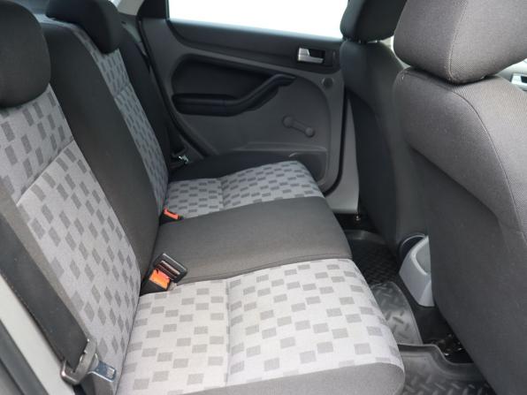 Ford Focus II Рестайлинг с пробегом 2009 года, цена 549 000 рублей, 207000 км, хэтчбек, Автокод Объявления