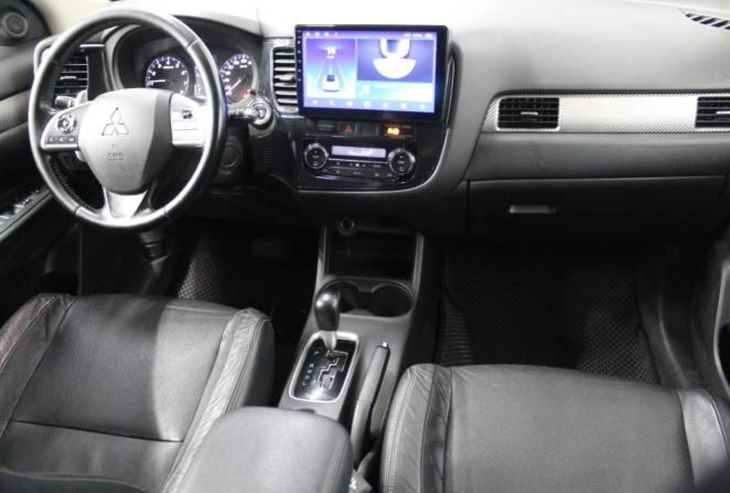 Mitsubishi Outlander III с пробегом 2014 года, цена 1 485 000 рублей, 242410 км, внедорожник, Автокод Объявления