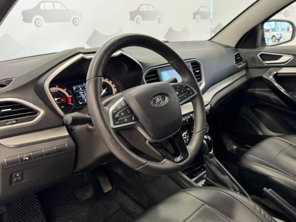 Lada (ВАЗ) Vesta I Рестайлинг (NG) с пробегом 2024 года, цена 1 390 000 рублей, 22634 км, седан, Автокод Объявления