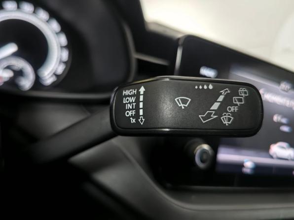 Skoda Rapid I Рестайлинг с пробегом 2020 года, цена 1 414 000 рублей, 120745 км, лифтбек, Автокод Объявления