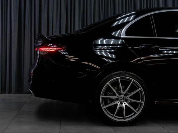 Mercedes-Benz E-Класс V (W213 S213 C238) Рестайлинг с пробегом 2022 года, цена 5 839 000 рублей, 34684 км, седан, Автокод Объявления