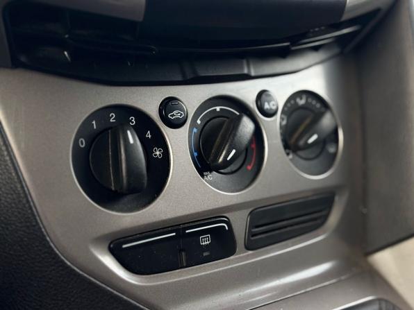 Ford Focus III с пробегом 2012 года, цена 599 000 рублей, 156590 км, седан, Автокод Объявления