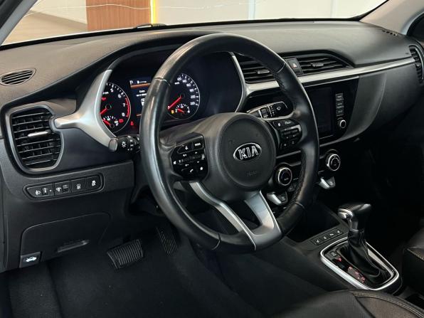 Kia Rio IV Рестайлинг с пробегом 2020 года, цена 1 599 000 рублей, 118520 км, седан, Автокод Объявления