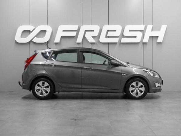 Hyundai Solaris I Рестайлинг с пробегом 2014 года, цена 934 000 рублей, 135815 км, хэтчбек, Автокод Объявления