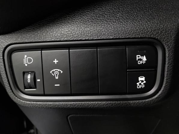 Kia Soul III с пробегом 2020 года, цена 2 130 000 рублей, 59066 км, хэтчбек, Автокод Объявления