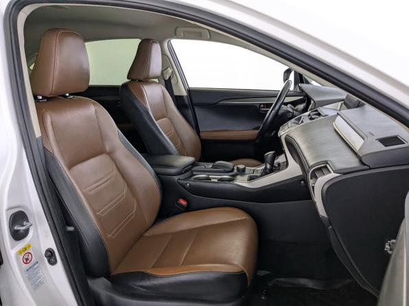 Lexus NX I с пробегом 2016 года, цена 2 650 000 рублей, 188260 км, внедорожник, Автокод Объявления