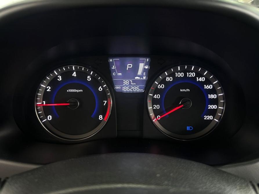 Hyundai Solaris I Москва  - изображение 13