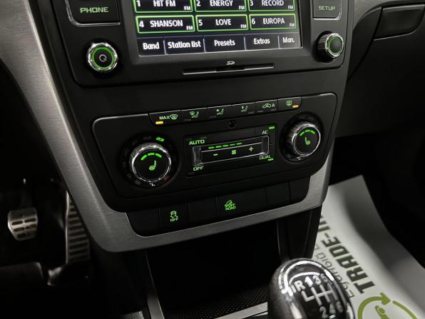 Skoda Yeti I с пробегом 2011 года, цена 945 000 рублей, 138084 км, внедорожник, Автокод Объявления