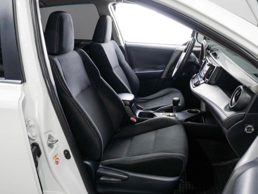 Toyota RAV4 IV (XA40) Тюмень  - изображение 8