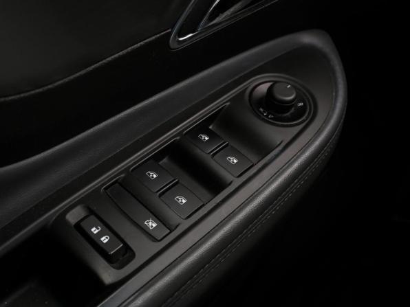 Opel Mokka I с пробегом 2013 года, цена 1 100 000 рублей, 136528 км, внедорожник, Автокод Объявления
