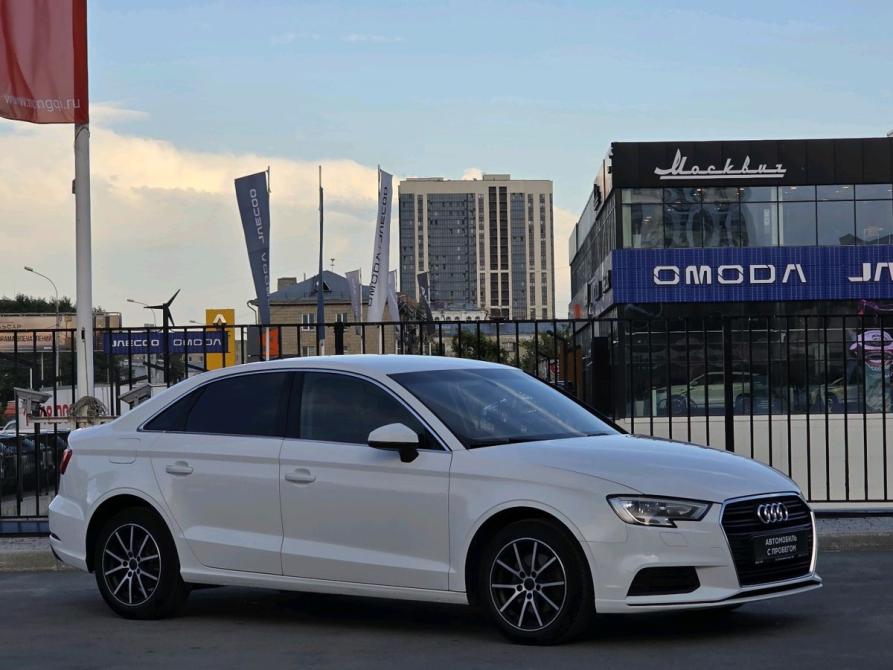 Audi A3 III (8V) Рестайлинг Новосибирск  - изображение 3