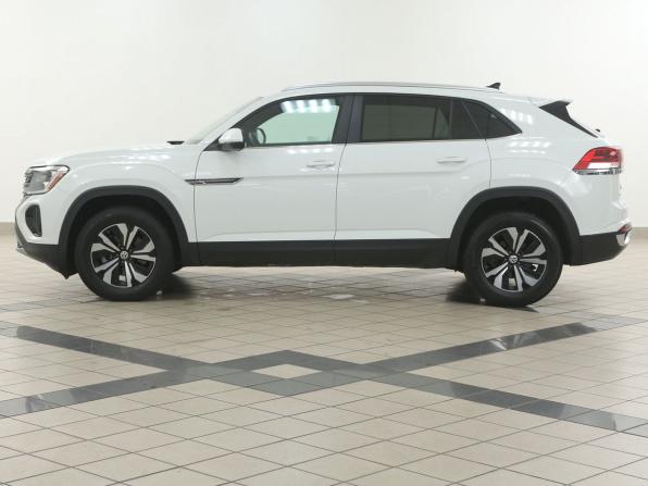 Volkswagen Atlas I Рестайлинг 2 с пробегом 2024 года, цена 4 700 000 рублей, 23700 км, внедорожник, Автокод Объявления
