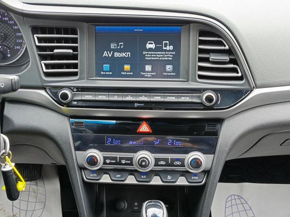 Hyundai Elantra VI (AD) Рестайлинг с пробегом 2019 года, цена 1 524 995 рублей, 96206 км, седан, Автокод Объявления