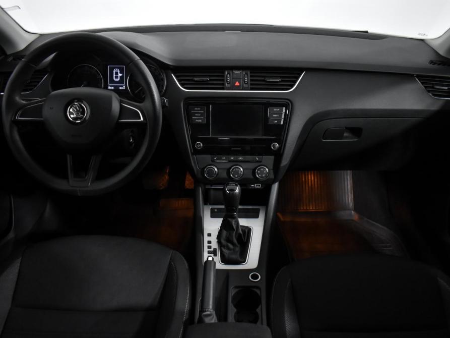 Skoda Octavia III (A7) Рестайлинг Санкт-Петербург  - изображение 11