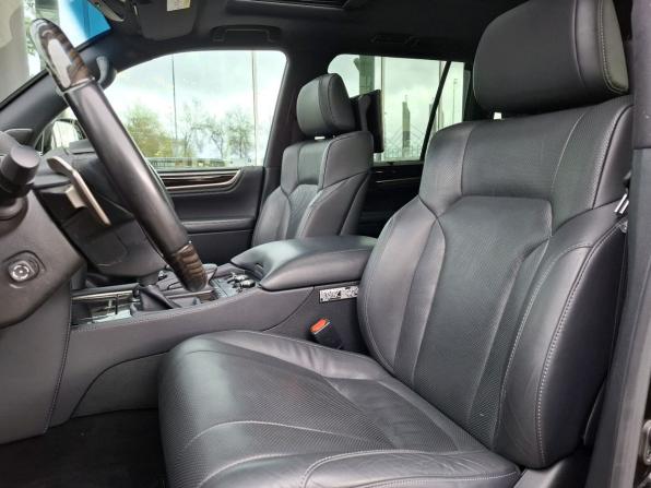 Lexus LX III Рестайлинг 2 с пробегом 2018 года, цена 8 790 000 рублей, 89595 км, внедорожник, Автокод Объявления