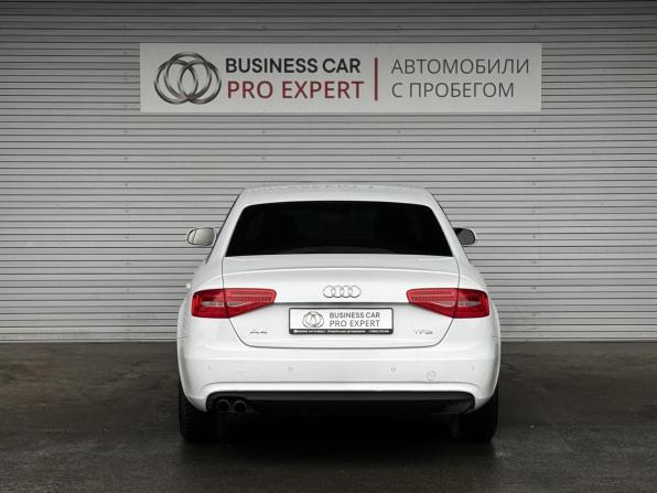 Audi A4 IV (B8) Рестайлинг с пробегом 2013 года, цена 1 235 000 рублей, 177311 км, седан, Автокод Объявления
